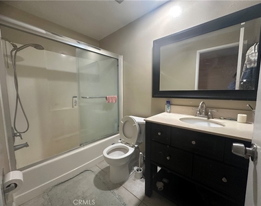 22810 Mountain Laurel - Photo Thumbnail 10
