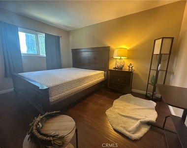 22810 Mountain Laurel - Photo Thumbnail 8
