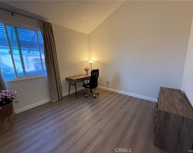 415 W Duarte - Photo Thumbnail 7