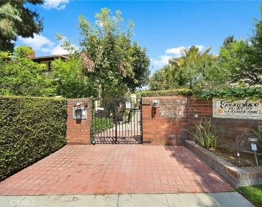415 W Duarte - Photo Thumbnail 1