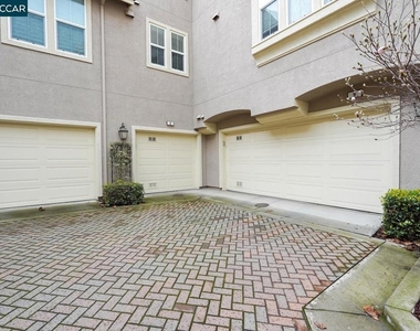 207 Heligan Lane - Photo Thumbnail 36