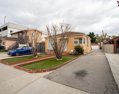 200 W Palmer Avenue - Photo Thumbnail 18