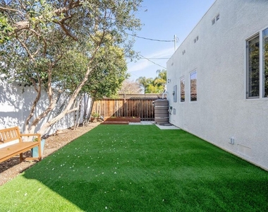 5705 Jamieson Avenue - Photo Thumbnail 30