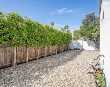 5705 Jamieson Avenue - Photo Thumbnail 33