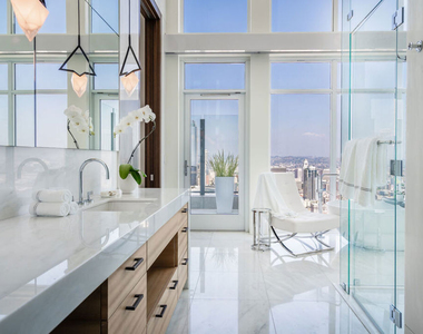 825 S Hill Street - Photo Thumbnail 31