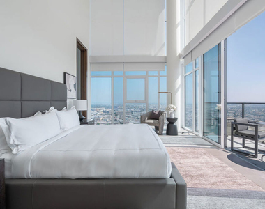 825 S Hill Street - Photo Thumbnail 26