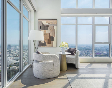825 S Hill Street - Photo Thumbnail 28