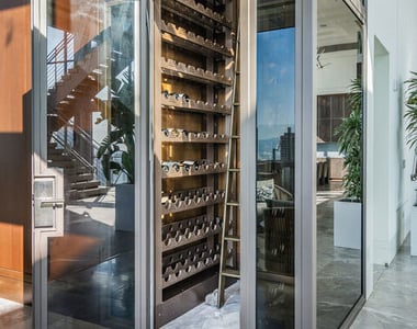 825 S Hill Street - Photo Thumbnail 19