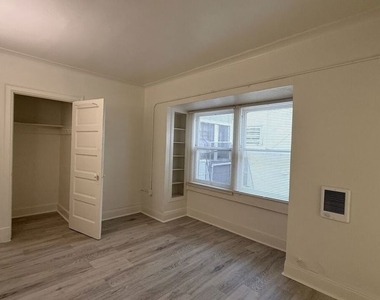 439 Lucas Avenue - Photo Thumbnail 5