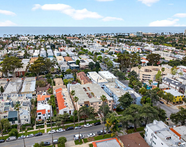 914 Lincoln Boulevard - Photo Thumbnail 24
