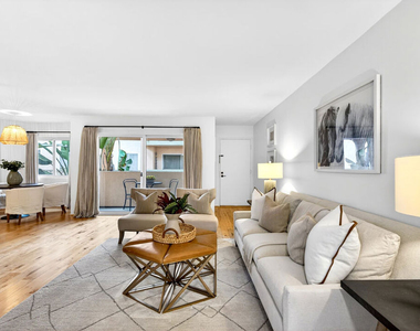 914 Lincoln Boulevard - Photo Thumbnail 3