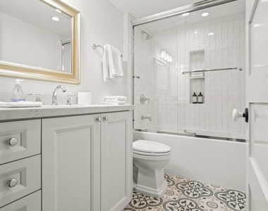 832 Las Lomas Avenue - Photo Thumbnail 25