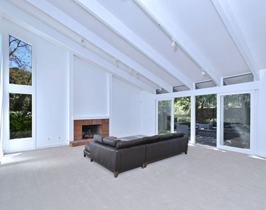 9908 Lancer Court - Photo Thumbnail 7