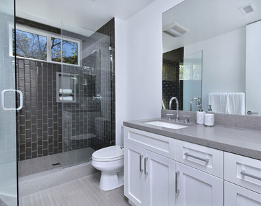 9908 Lancer Court - Photo Thumbnail 32