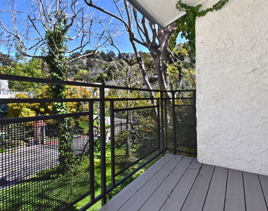 9908 Lancer Court - Photo Thumbnail 36