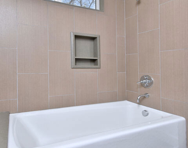 9908 Lancer Court - Photo Thumbnail 26