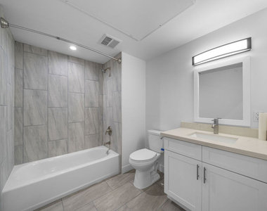 5612 Lexington Avenue - Photo Thumbnail 11