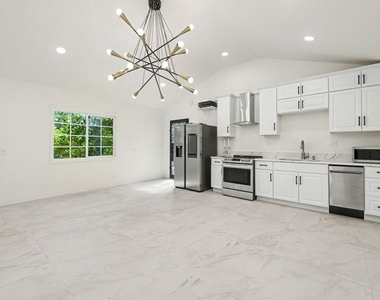 204 Foothill Road - Photo Thumbnail 36