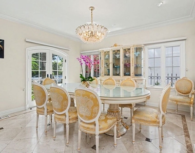 204 Foothill Road - Photo Thumbnail 4
