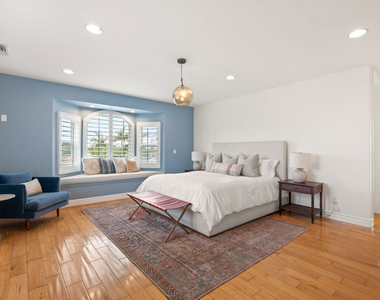 6416 W 83rd Street - Photo Thumbnail 15