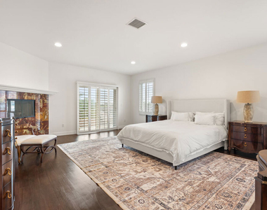 6416 W 83rd Street - Photo Thumbnail 18