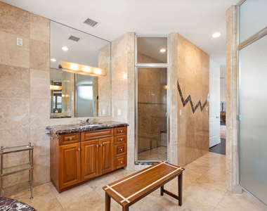 6416 W 83rd Street - Photo Thumbnail 21