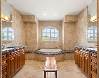 6416 W 83rd Street - Photo Thumbnail 20