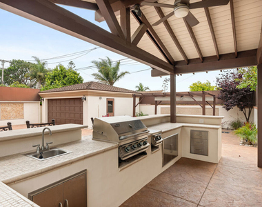 6416 W 83rd Street - Photo Thumbnail 26