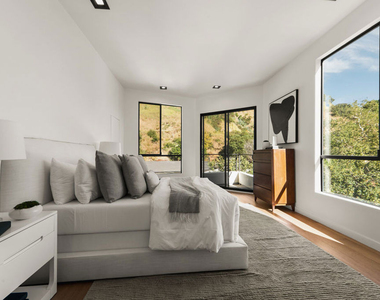 2163 Outpost Drive - Photo Thumbnail 27