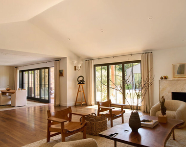 519 Moreno Avenue - Photo Thumbnail 6