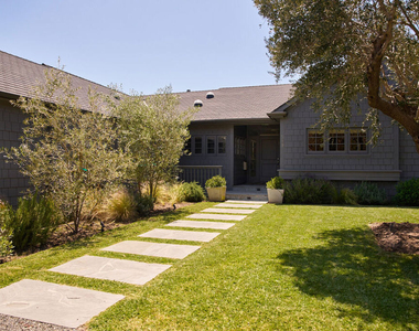 519 Moreno Avenue - Photo Thumbnail 1