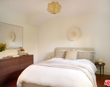 519 Moreno Avenue - Photo Thumbnail 28