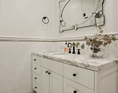327 N Edinburgh Avenue - Photo Thumbnail 34