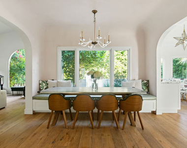327 N Edinburgh Avenue - Photo Thumbnail 28