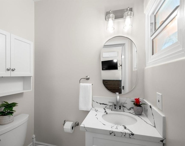2251 Brant Street - Photo Thumbnail 16