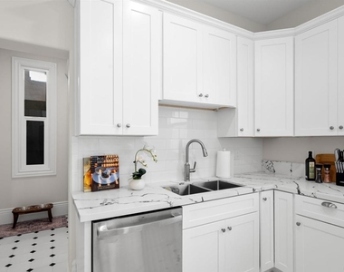2251 Brant Street - Photo Thumbnail 10