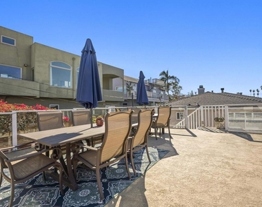 4614 Saratoga Ave - Photo Thumbnail 30