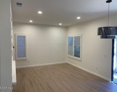 2360 Archwood Lane - Photo Thumbnail 7