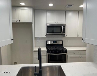2360 Archwood Lane - Photo Thumbnail 3