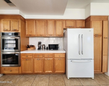 4708 Via Cupertino - Photo Thumbnail 12