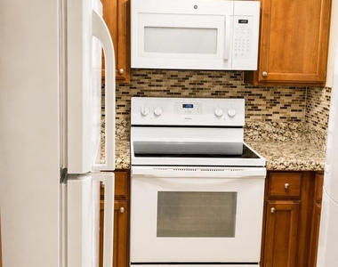 47395 Monroe St, Unit#286 - Photo Thumbnail 4