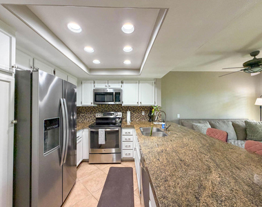 78301 Terra Cotta Court - Photo Thumbnail 11