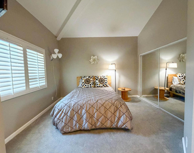 78301 Terra Cotta Court - Photo Thumbnail 13