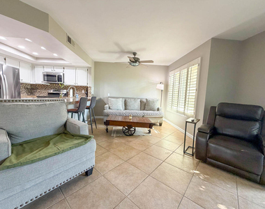 78301 Terra Cotta Court - Photo Thumbnail 5