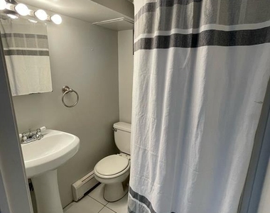 836 Windmill Avenue - Photo Thumbnail 8