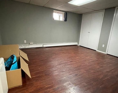 836 Windmill Avenue - Photo Thumbnail 9
