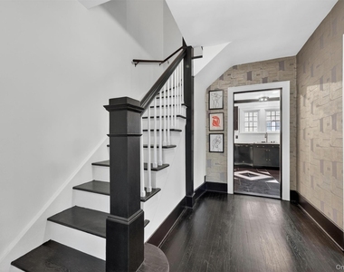 32 Dutchess Terrace - Photo Thumbnail 6