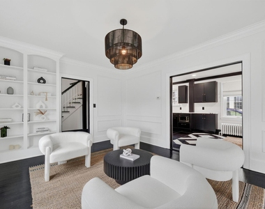 32 Dutchess Terrace - Photo Thumbnail 11