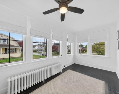 32 Dutchess Terrace - Photo Thumbnail 14