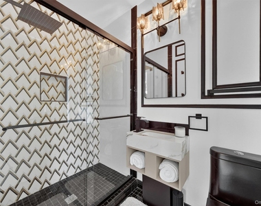 32 Dutchess Terrace - Photo Thumbnail 23